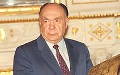 Александр Яковлев