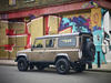 Пятидверный Land Rover Defender Raw Limited Edition. Зад-бок