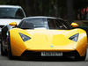 Marussia B1 в городе, вид спереди