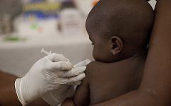 Ученые заявили о скором открытии вакцины от малярии