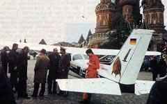 Матиас Руст и его «Сессна-172» на Красной площади в Москве