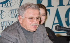 Сергей Никоненко. Фото с сайта kino-teatr.ru