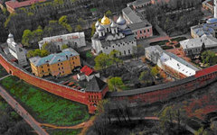 Новгород. Изображение с сайта boris-shestakov.ru