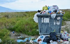 Половина россиян отказывается оплачивать «мусорную ре