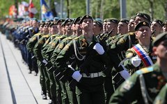 Российские офицеры финансируют армию из собственного кармана
