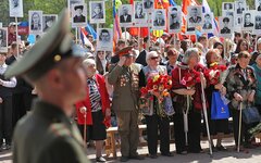 Звучит гимн России