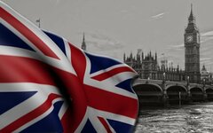 © KM.RU