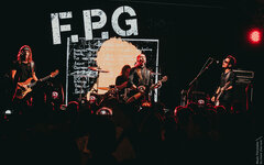 Лидер F.P.G исполнил редчайшую песню на концерте памяти Виктора Цоя