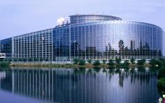 Здание Европарламента в Страсбурге, фото lonelyplanet.com