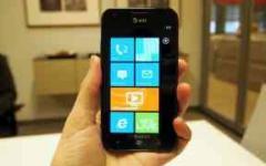 Windows Phone 7 (фото TechCrunch)