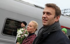 Алексей Навальный с супругой на Ярославском вокзале © KM.RU, Алексей Белкин