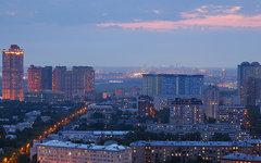  © KM.RU