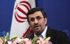 Махмуд Ахмадинежад. Фото с сайта iranembassy.ru