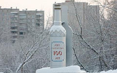 Памятник водке. Фото с сайта panoramio.com