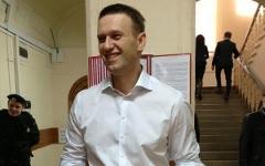 Алексей Навальный в здании суда. Фото из Твиттера Анны Ведуты (@Anna_Veduta)