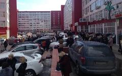 Эвакуация в «Румянцево». Фото Сергея Доли (sergeydolya.livejournal.com)