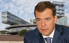 Дмитрий Медведев. Коллаж © KM.RU
