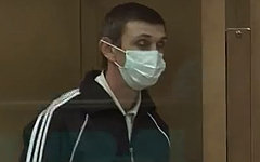 Юрий Козловцев в зале суда. Стоп-кадр с видео Life News