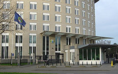 Здание рганизации по запрещению химического оружия.