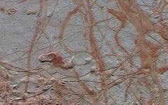 Линейные структуры на поверхности Европы