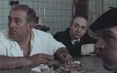 Кадр из фильма «Блондинка за углом». Фото с сайта kino-teatr.ru