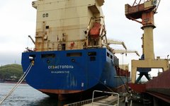 Судно Севастополь