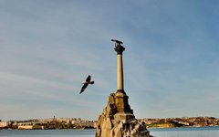 Памятник Затопленным кораблям