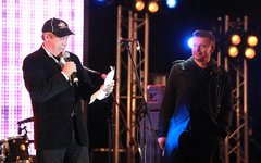 Жена Михаила Ефремова попыталась оправдать его алкоголизм