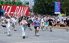 Посетители VK Fest 2024