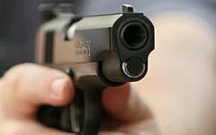 Прокурор обстрелял полицейскую машину