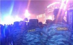 Акция протеста у Гостиного двора. Фото пользователя «Твиттер» @KarineKurganova