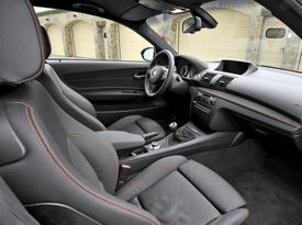BMW 1-Series M Coupe. Салон