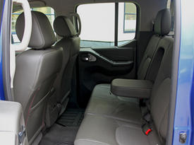 Nissan Navara. Фото 5 Auto.km.ru