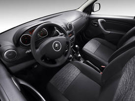   Renault Duster. Фото 4 Renault 