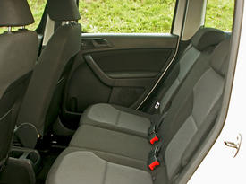  Skoda Yeti.  Фото 5  Auto.km.ru