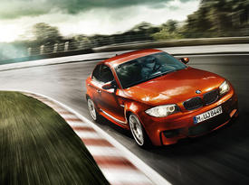 BMW 1-Series M Coupe. Вид спереди