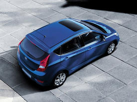 Хэтчбек Hyundai Solaris