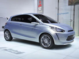 Mitsubishi e-compact Concept Global Small