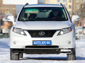 Lexus RX 350. Перед-фронт