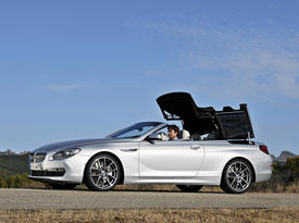 BMW 650i Convertible. Крыша опускается