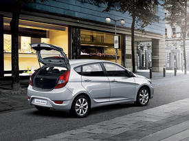 Хэтчбек Hyundai Solaris