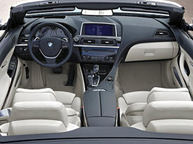 BMW 650i Convertible. Салон