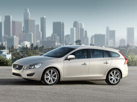 Volvo V60 перед-бок
