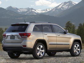 Jeep Grand Cherokee. Вид сзади. Фото Jeep 