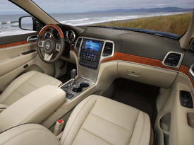 Jeep Grand Cherokee. Салон. Фото Jeep 