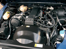 Land Rover Defender 110. Двигатель