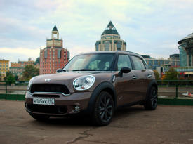 MINI Countryman. Фото 2 Auto.km.ru
