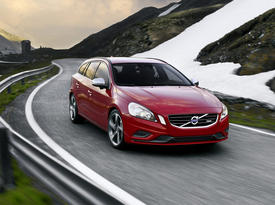 Volvo V60 универсал. Фото Volvo