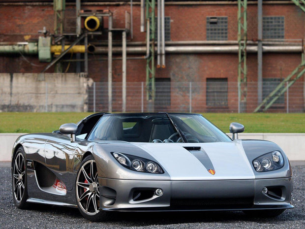 Koenigsegg CCR EVO 817 