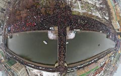 Оппозиция прорвется на Первомай в центр Москвы